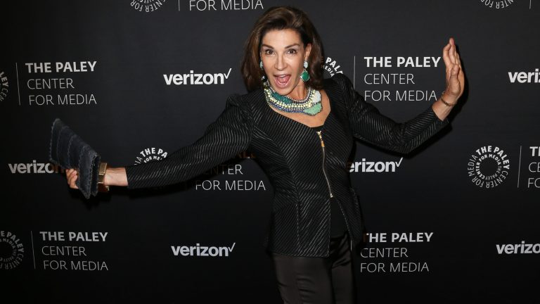 Hilary Farr's Definitive Rule for Dining Room Furniture Choices
