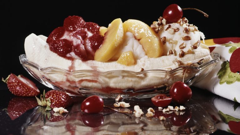 10 Classic Desserts That Will Transport You Back in Time