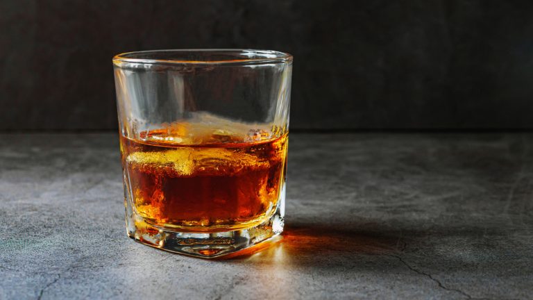 5 Creative Ways to Utilize Affordable Bourbon