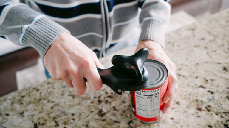 Mastering the Art of Using a Can Opener Neatly and Efficiently