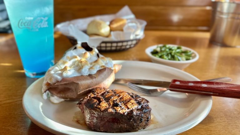 Discover How to Save Money at Texas Roadhouse with This Steak Ordering Trick