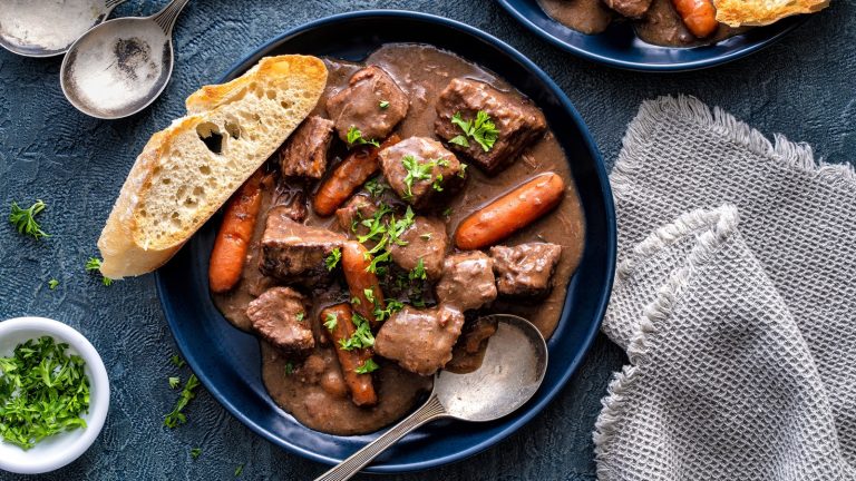 Don't Discard Banana Peels — They're Essential for Juicy Slow-Cooked Meat