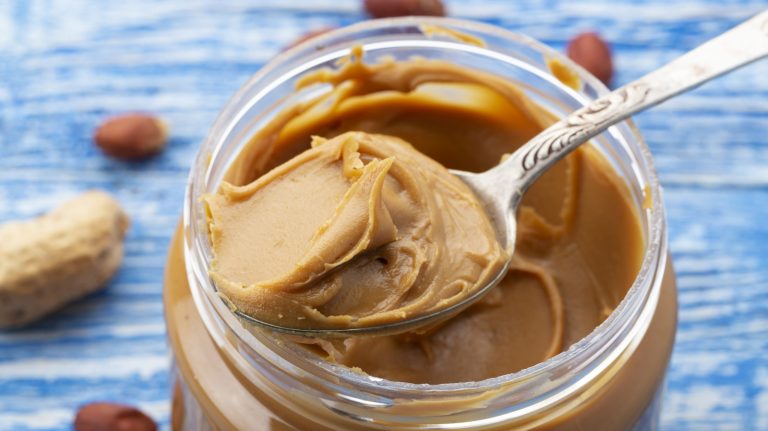 The Surprising Method for Incorporating Peanut Butter into Frozen Drinks We Wish We'd Discovered Earlier