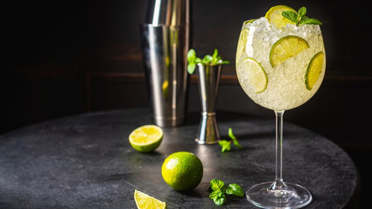 The Top Store-Bought Margarita Mixes for Your Home Bar