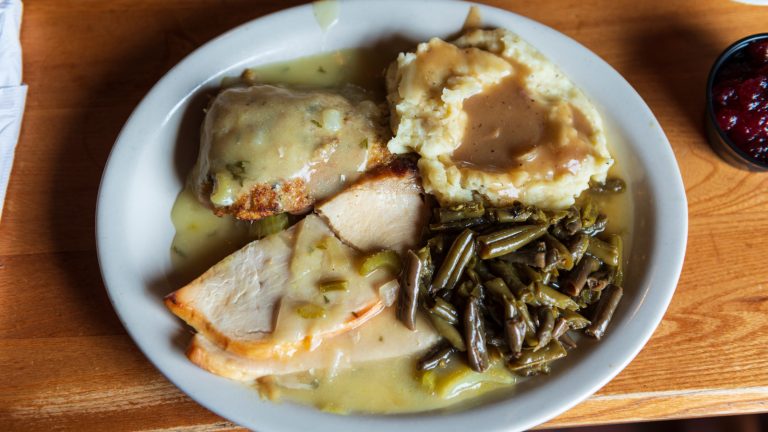 The Cracker Barrel Ordering Tip for Quick Service