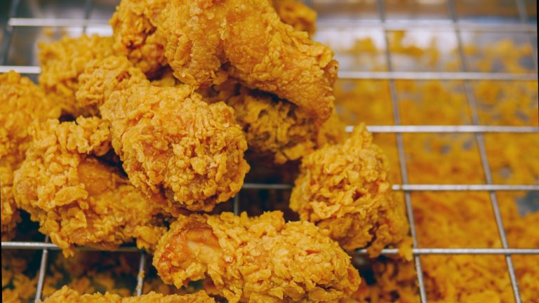 This Ohio Supermarket, Renowned for Its Delicious Fried Chicken, Operates Just 12 Locations